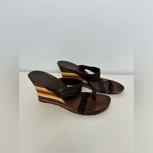 BCBG Girls Zoe Wedge Women’s Genuine Leather Sandals with Striped Heel S: 9